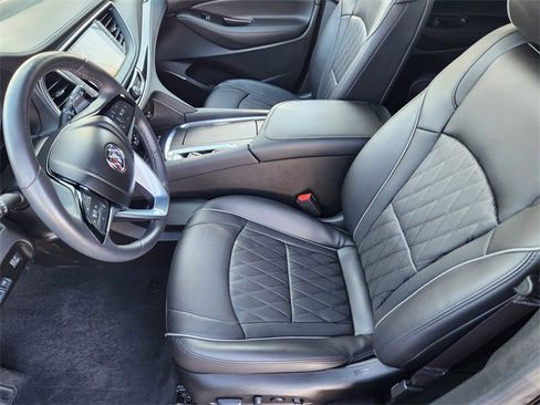 Used 2023 Buick Enclave Avenir w/ Avenir Technology Package image 20