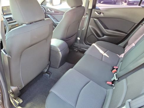 Used 2015 MAZDA MAZDA3 i Touring FWD image 14