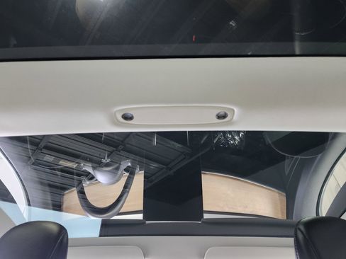 Used 2020 Tesla Model 3 Long Range image 15