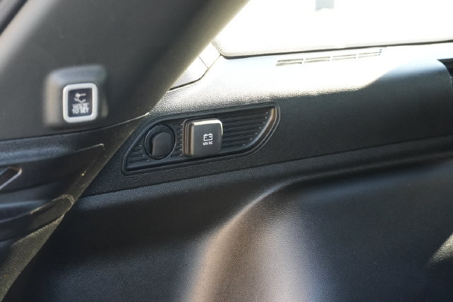 Used 2024 Jeep Grand Cherokee Altitude AWD/4WD image 13