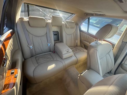 Used 2004 Lexus LS 430 RWD image 16