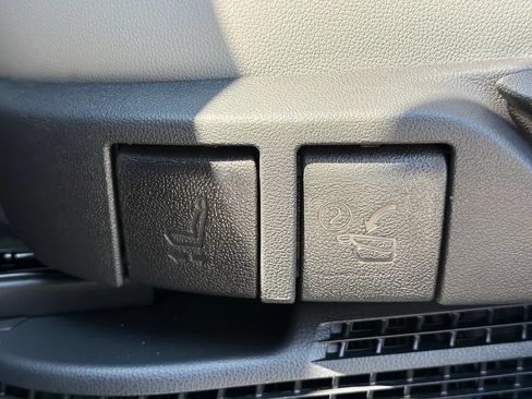Used 2022 Toyota Highlander Bronze Edition AWD/4WD image 27