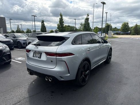 Used 2023 Jaguar F-PACE SVR AWD/4WD image 5