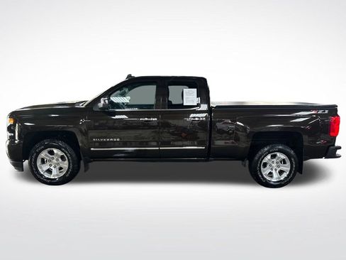 Used 2018 Chevrolet Silverado 1500 LTZ Z71 w/ LTZ Plus Package AWD/4WD image 2