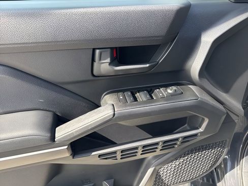 Used 2025 Toyota 4Runner SR5 image 24