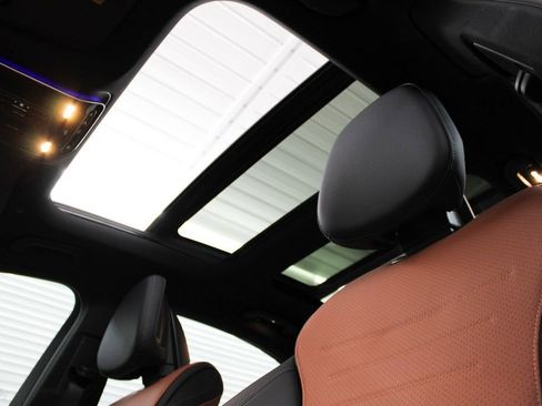 Used 2024 Mercedes-Benz C 300 Sedan image 36