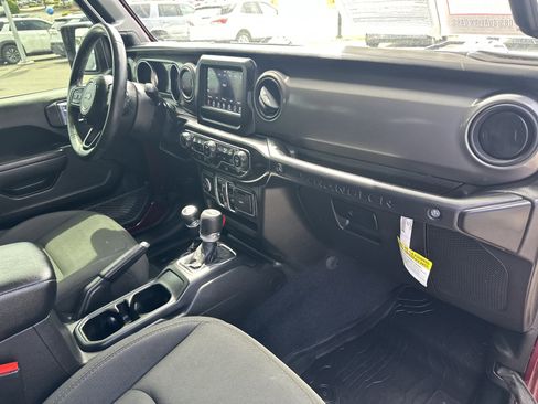 Used 2022 Jeep Wrangler Unlimited Sport AWD/4WD image 30