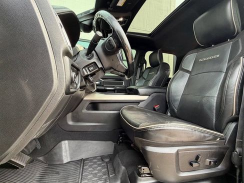 Used 2019 RAM 2500 Laramie AWD/4WD image 4