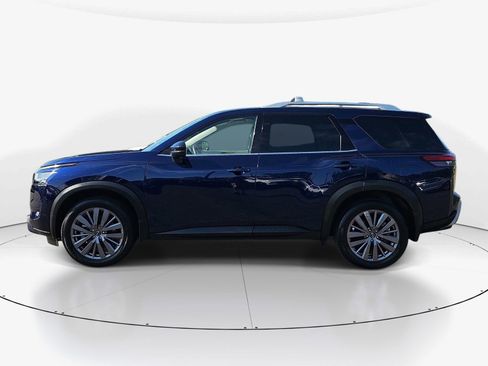 Used 2023 Nissan Pathfinder SL w/ SL Premium Package AWD/4WD image 7