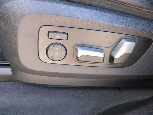 Used 2023 BMW X5 xDrive45e image 22