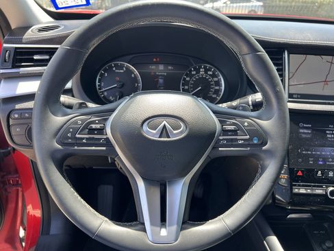 Used 2022 INFINITI QX50 Sensory FWD image 6