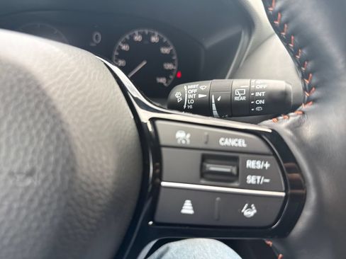 Certified 2025 Honda HR-V Sport image 25