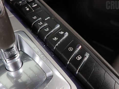 Used 2014 Porsche Panamera 4 image 44