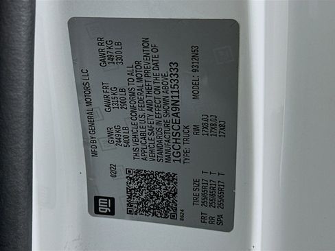 Used 2022 Chevrolet Colorado LT w/ Fleet Safety Package RWD image 12