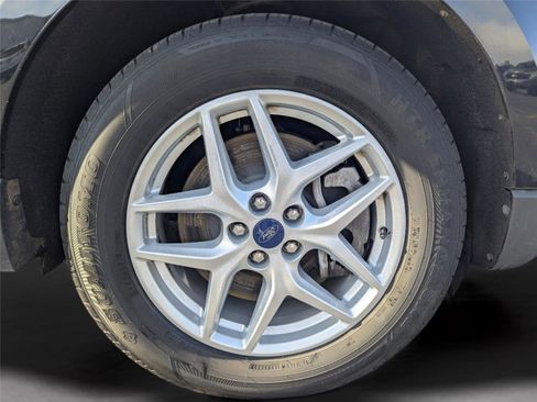 Used 2022 Ford Edge SEL image 38