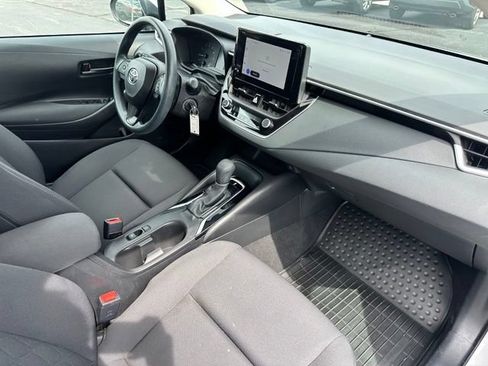 Used 2024 Toyota Corolla LE FWD image 23