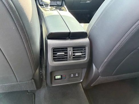 Certified 2024 Nissan Rogue Platinum w/ Platinum Premium Package image 19