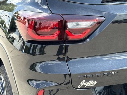 New 2026 Chevrolet TrailBlazer RS w/ Convenience Package image 6