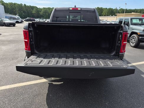 Used 2026 RAM 1500 Limited w/ Body Color Bumper Group AWD/4WD image 28