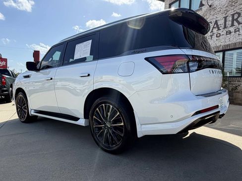 Used 2025 INFINITI QX80 Autograph w/ Autograph Exterior Package AWD/4WD image 8