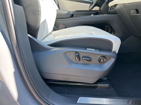 New 2026 Volkswagen Atlas Cross Sport SEL Premium R-Line image 42