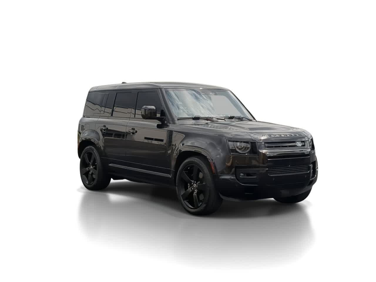 Certified 2025 Land Rover Defender 110 V8 AWD/4WD image 2