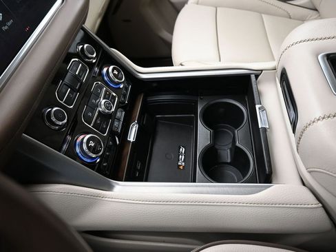 Used 2022 GMC Yukon XL Denali w/ Max Trailering Package image 29