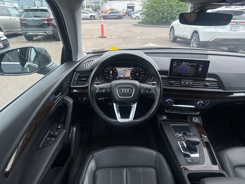 Used 2020 Audi Q5 2.0T Premium Plus w/ Premium Plus Package AWD/4WD image 13