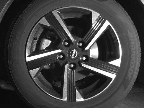 Used 2025 Nissan Sentra SV image 12