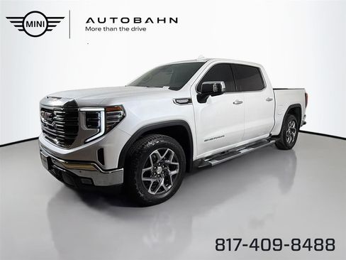 Used 2024 GMC Sierra 1500 SLT RWD image 1