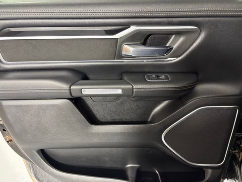 Used 2020 RAM 1500 Laramie image 37