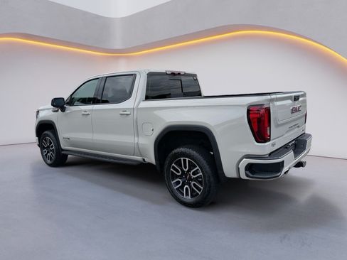 Used 2026 GMC Sierra 1500 AT4 w/ AT4 Premium Package AWD/4WD image 5