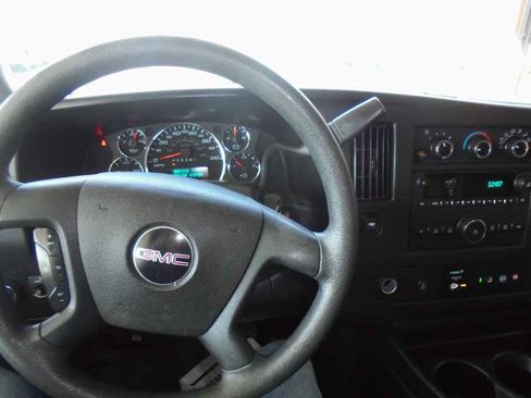 Used 2021 GMC Savana 2500 w/ Driver Convenience Package image 6