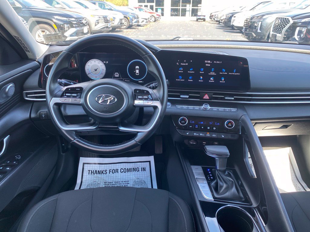 Certified 2023 Hyundai Elantra SEL w/ Convenience Package FWD image 10