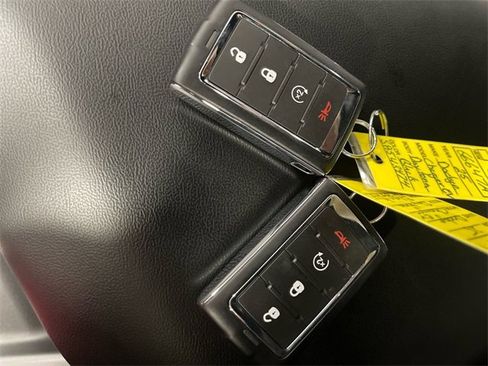 Used 2025 Dodge Charger R/T w/ Quick Order Package 25M R/T image 21