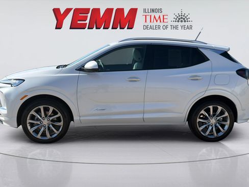 Used 2024 Buick Encore GX Avenir w/ Avenir Technology Package AWD/4WD image 5