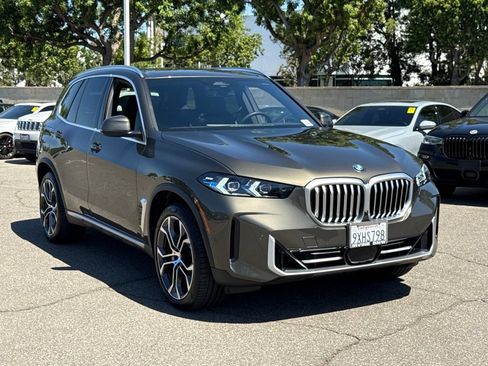 Used 2026 BMW X5 sDrive40i w/ Parking Assistance Package RWD image 6