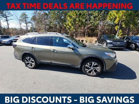 Used 2021 Subaru Outback Touring w/ Popular Package #2 image 12