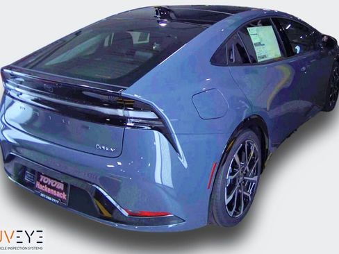 New 2026 Toyota Prius Plug-In Hybrid image 3