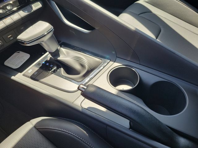New 2026 Hyundai Elantra SEL Sport FWD image 16