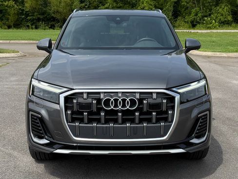 Used 2025 Audi Q7 2.0T Premium Plus w/ Premium Plus Package AWD/4WD image 6
