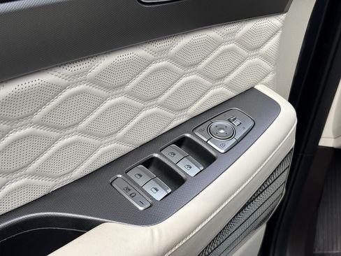 Used 2020 Hyundai Palisade Limited FWD image 15