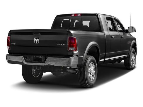 Used 2016 RAM 2500 Laramie w/ Convenience Group image 3