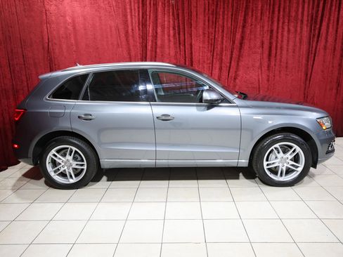 Used 2016 Audi Q5 2.0T Premium Plus w/ Technology Package image 8