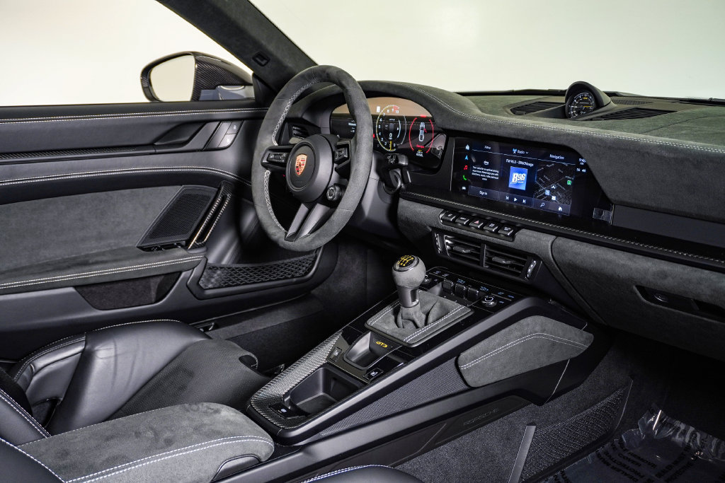 Certified 2026 Porsche 911 GT3 RWD image 16