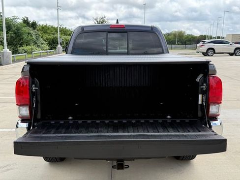 Used 2023 Toyota Tacoma SR5 RWD image 22
