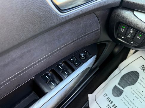 Used 2020 Acura TLX 3.5 w/Technology Pkg & A-SPEC image 25