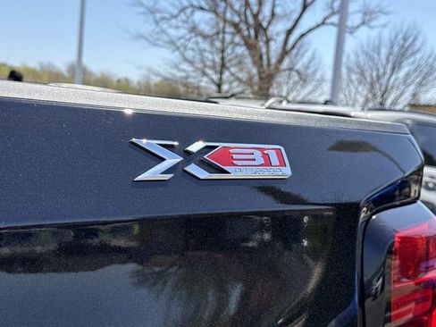 New 2026 GMC Sierra 1500 Elevation w/ Elevation Premium Package image 13