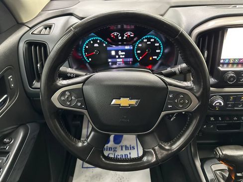 Used 2020 Chevrolet Colorado Z71 AWD/4WD image 24