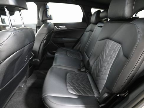 Used 2023 Kia Sportage X-Line w/ X-Line Premium Package image 9